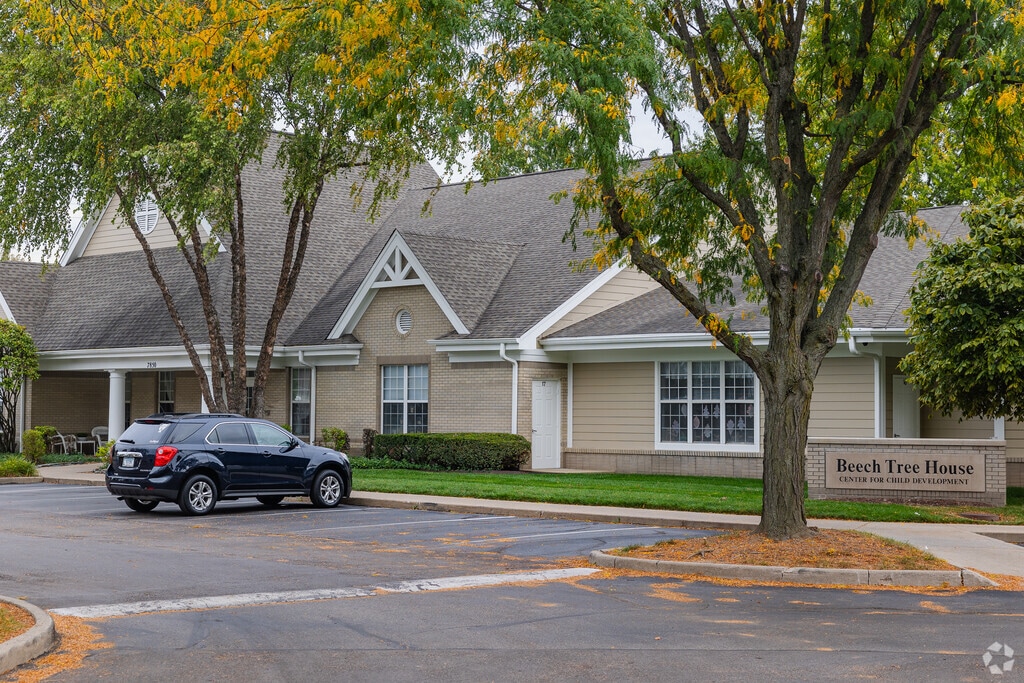 Curtis Wilson Primary School is a private school in Indianapolis.