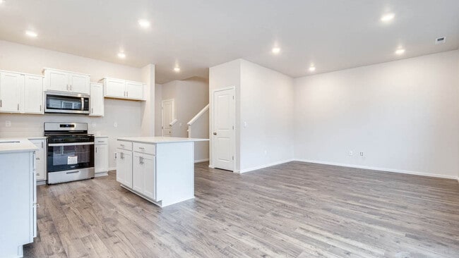 395 Pietro St NE, Salem, OR 97301 - photo 5