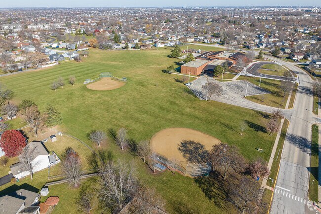 Georgetown Elementary School sits right next to the 4-acres of green-space in Georgetown Park.