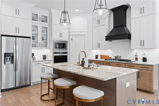 7842 Dandridge Dr, Quinton, VA 23141 - photo 6