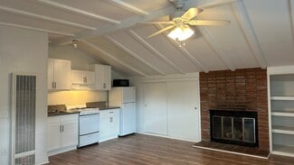 15416 Wyandotte St Unit B, Van Nuys, CA 91406