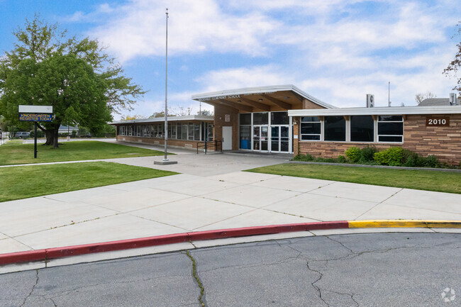 Taylorsville Elementary School2
