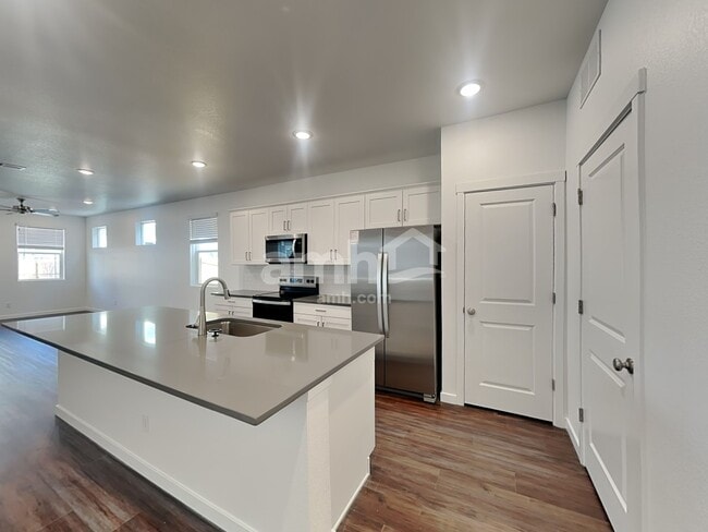 23684 E 2nd Place, Aurora, CO 80018 - photo 4