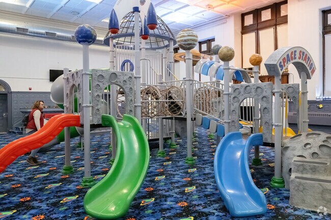 The Fall River Children's Museum is close to the Flint neighborhood and offers fun for all.