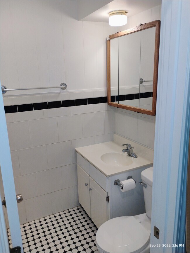 2015 N 3rd St, Saint Charles, MO 63301 - photo 7