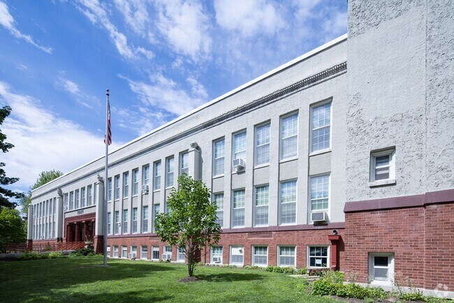 Orrington Elementary School has an overall A- rating on Niche.