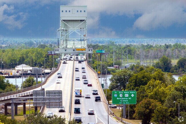 Highway 117 and 421 are main roads in the Dry Pond South Side neighborhood.