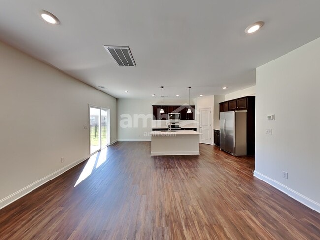 7424 Garrett Ct, Charlotte, NC 28214 - photo 4