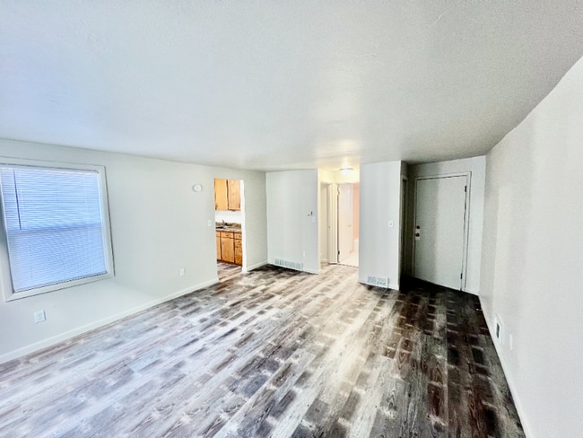 2122 N 12th St, Sheboygan, WI 53081 - photo 7