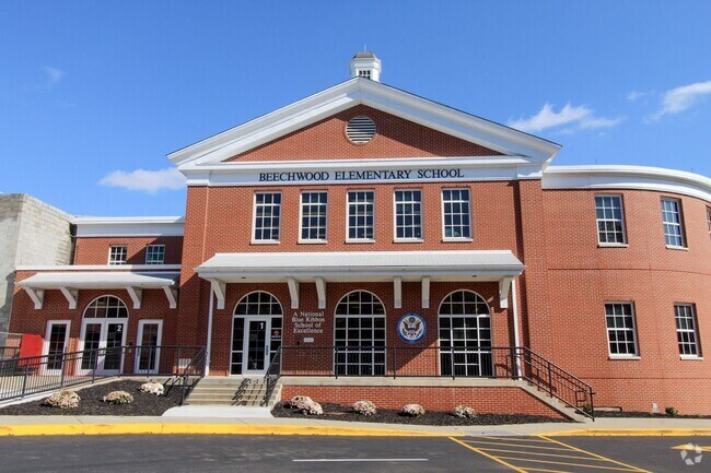 Beechwood Elementary School serves Fort Mitchell students from Pre-K through the 5th grade.