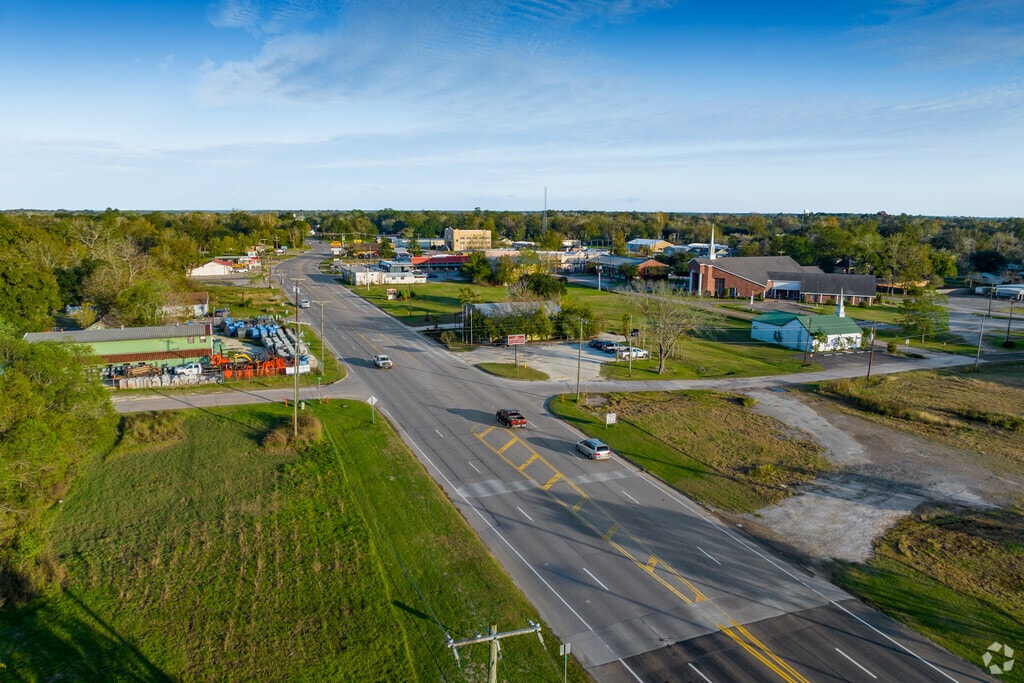 About Pinewood Estates Schools, Demographics, Things to Do