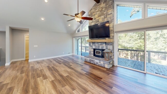 6632 Mountain Meadow Dr, Clermont, GA 30527 - photo 3