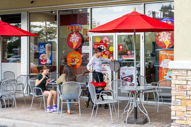 Enjoy an ice cream with friends and family at Cold Stone Creamery in Stoneridge Lake Estates.