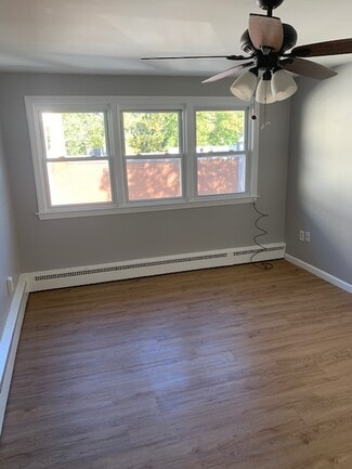 4 Nesbit Ave Unit B1, West Hartford, CT 06119