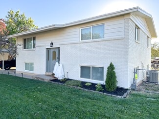 777 N 1000 W Unit B, Clinton, UT 84015