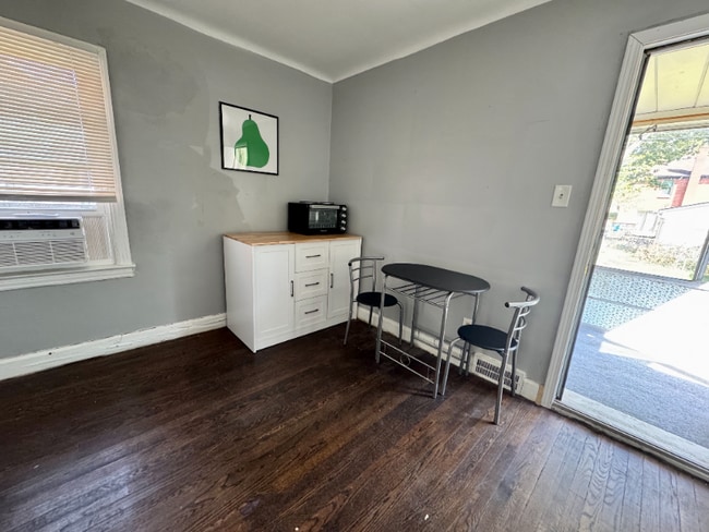 5284 Devonshire Rd, Detroit, MI 48224 - photo 7