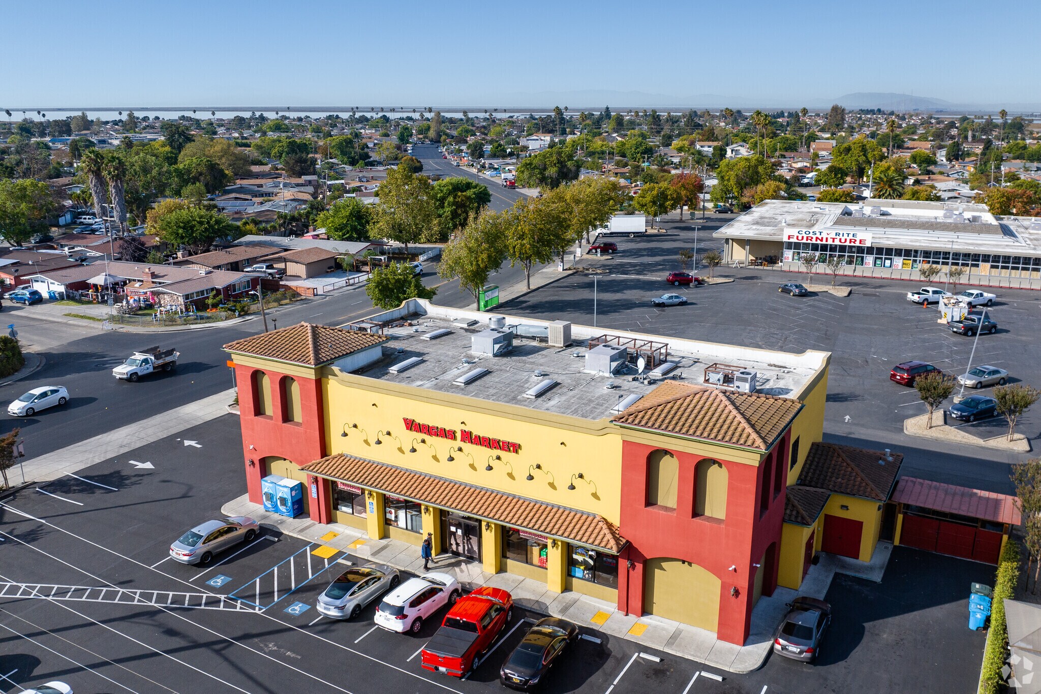 Vargas Market in North Vallejo is conveniently located off the main highway.