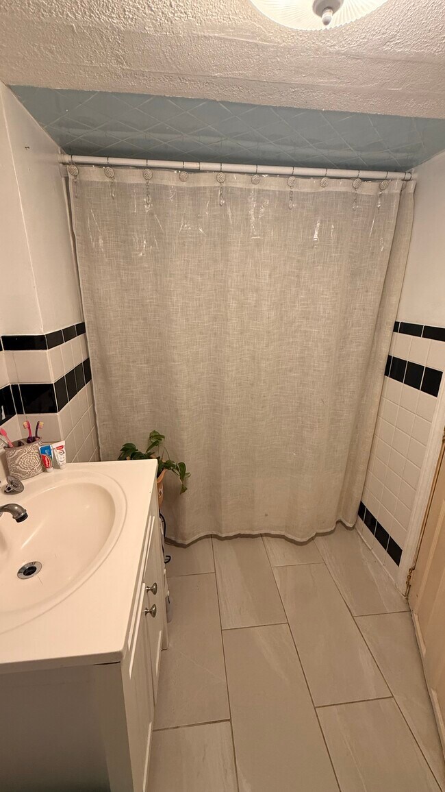 35 Ford St, Revere, MA 02151 - photo 7