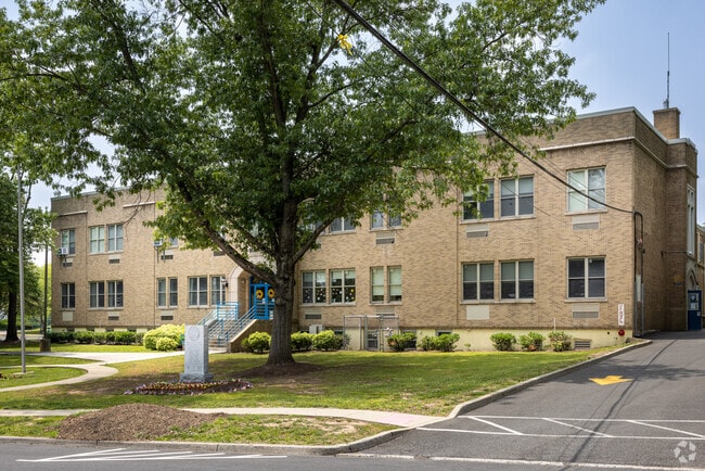 The main building of Central Middle School, Long Hill, NJ.
