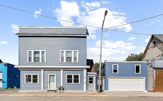 208 S 2nd St Unit Upper, Ishpeming, MI 49849