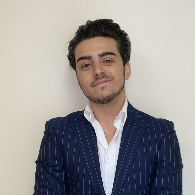 Agent Photo
