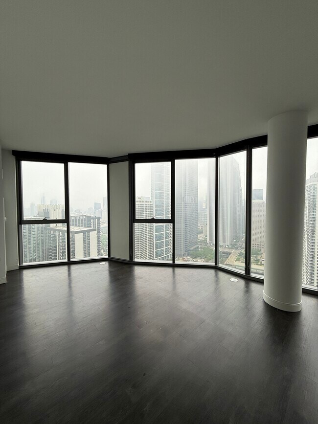 The Chandler Condominiums unit 1505, Chicago, IL 60601 - photo 3