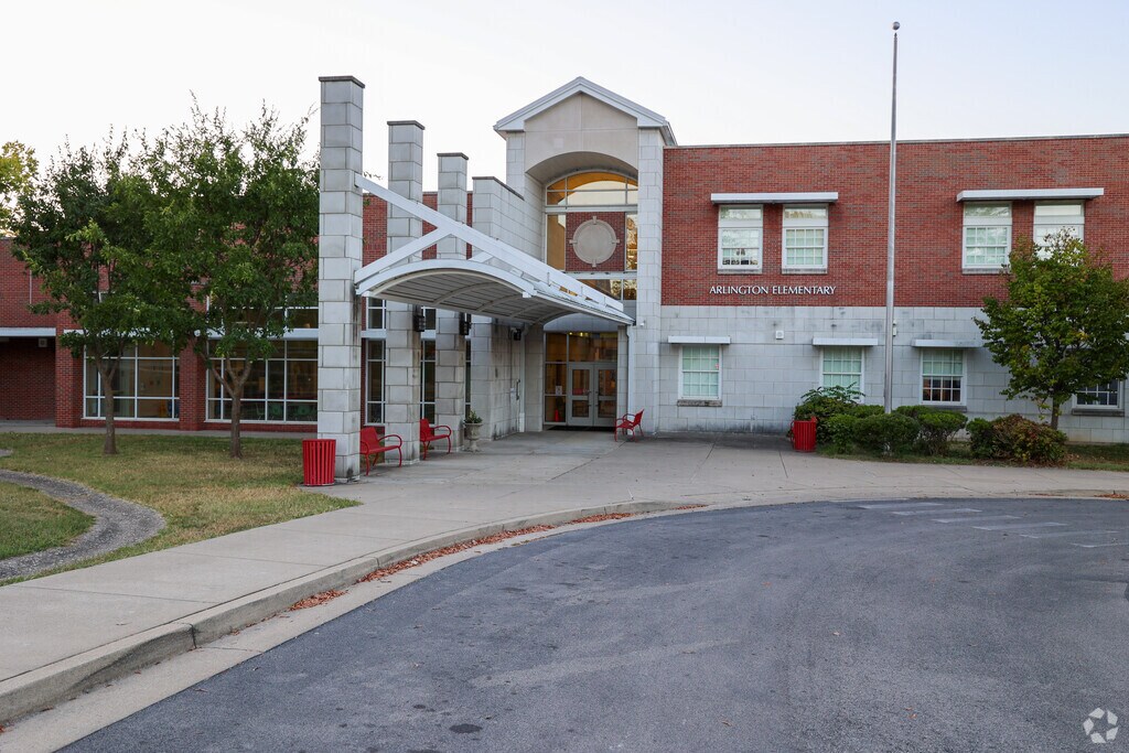 A unique entrance to Arlington Elementary School in East Lexington