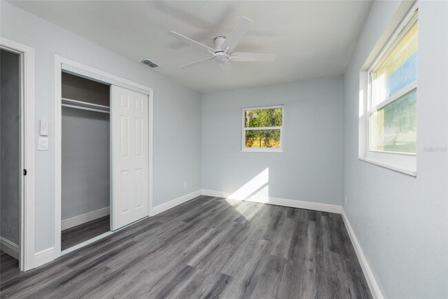 1709 W Perio St, Tampa, FL 33612 - photo 5