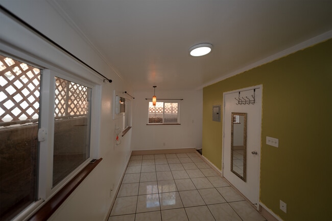 99-060 Nalopaka Place unit Studio, Aiea, HI 96701 - photo 3