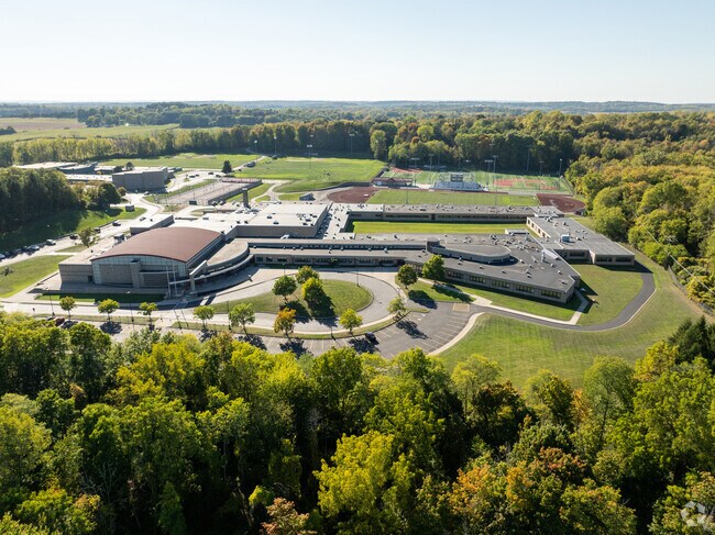 Schools in Arcadia feature sports fields and green surroundings on the village’s edge.