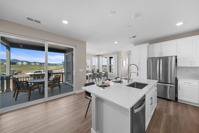 7046 Watercress Dr unit 36860570, Littleton, CO 80125 - photo 4