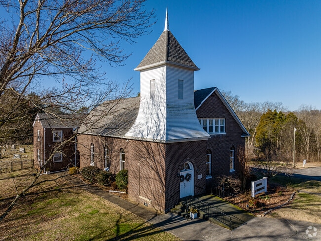 The Friends Meetinghouse is located in Friendsville, TN.