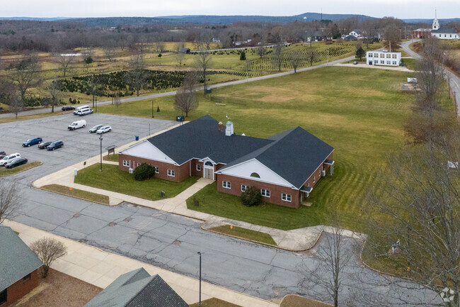 New Braintree Grade School is a public school located in New Braintree.