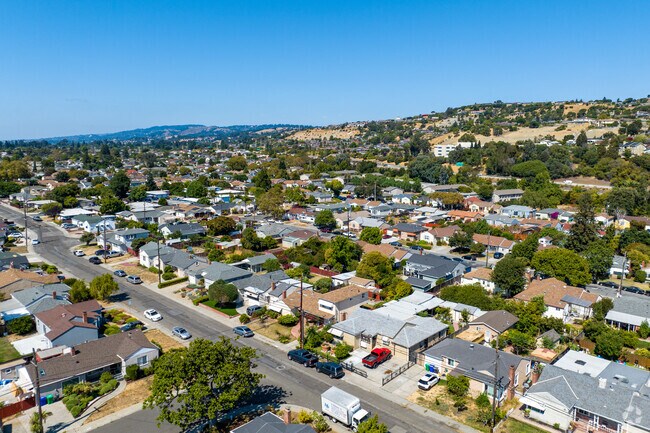 Living in Upper Bal offers residents an urban-suburban mix.