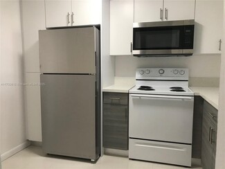 11235 SW 88th St Unit 207E, Miami, FL 33176