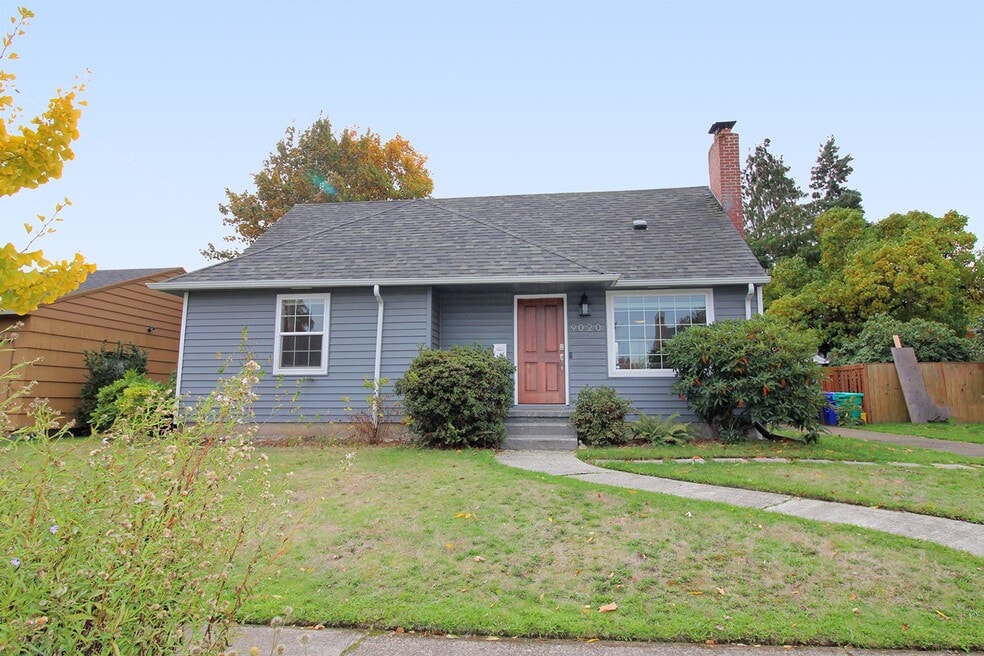 9020 SE Stephens St, Portland, OR 97216 - photo 1