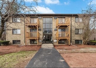 2 Lancelot Ct Unit 4, Salem, NH 03079