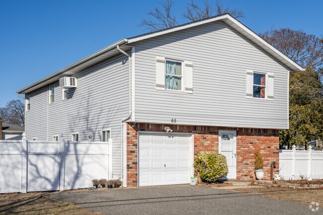 Split-level style homes offer North Lindenhurst residents convenience with affordability.