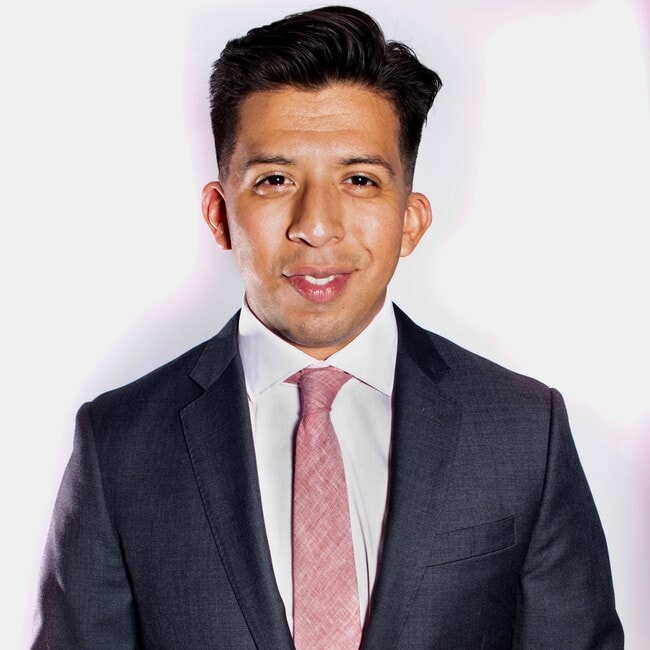 Agent Photo