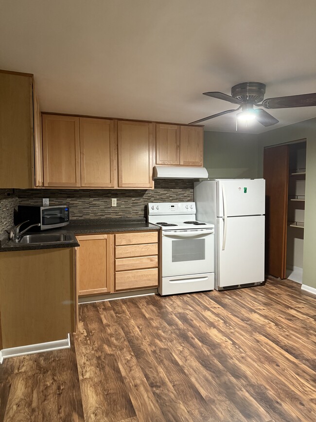 530 Greenfield Ave Unit Second Floor Unit, Pittsburgh, PA 15207 | Homes.com