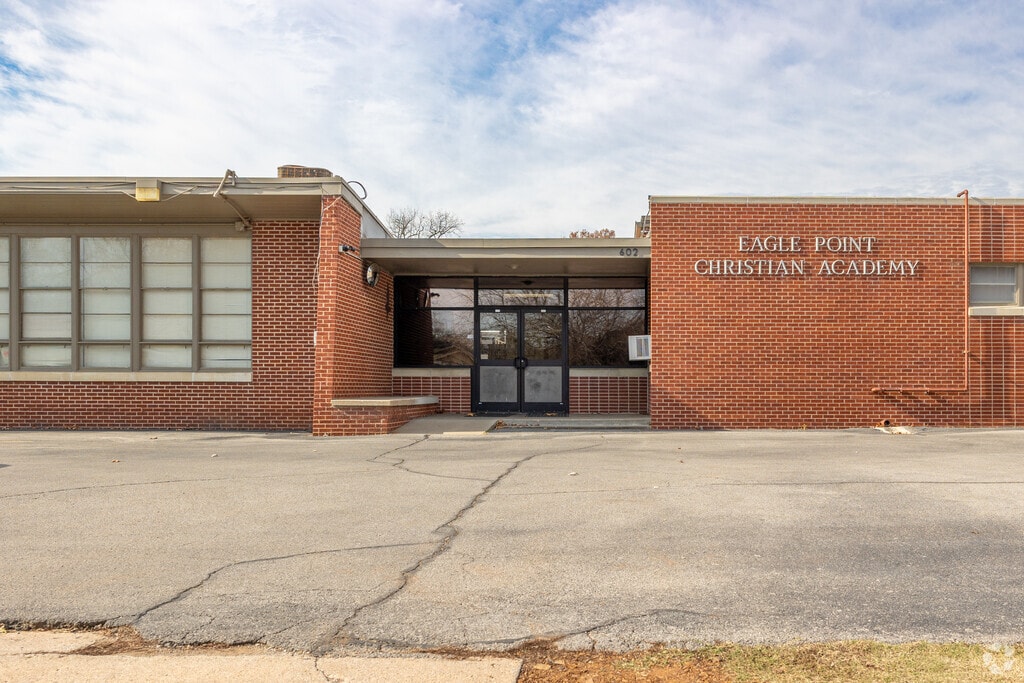 Eagle Point Christian school is in the Heart of Sapulpa.