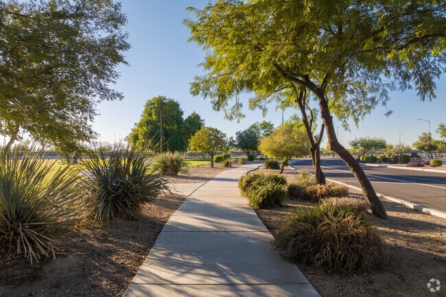 Sidewalks in Agua Fria Ranch