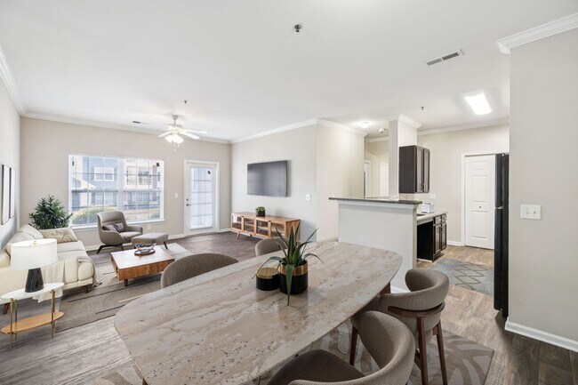 Summit - 3 Bed / 2 Bath - 1,330 Sq.Ft.