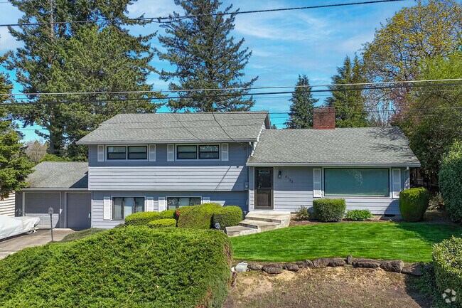 Mid-Century Split-level home in the Ashcreek neighborhood.