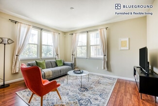 725 Modern Ice Dr, San Jose, CA 95112