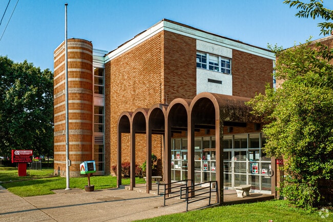 Engelhard Elementary School is a public school located in Louisville, KY.