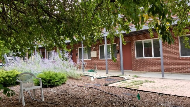 1090 30th St, Boulder, CO 80303 - photo 5