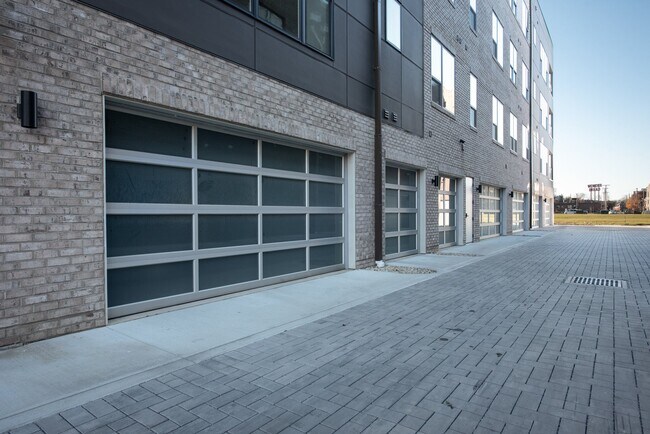 2316 Quarry Trails Dr unit 37346480, Hilliard, OH 43026 - photo 3