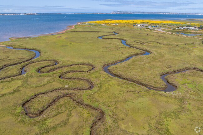 San Diego Bay’s wildlife refuge near North Chula Vista offers trails and coastal views.