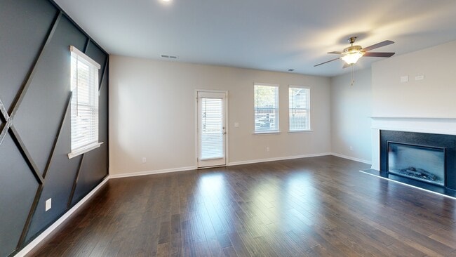 1553 Spring Hollow Way, Stone Mountain, GA 30083 - photo 3